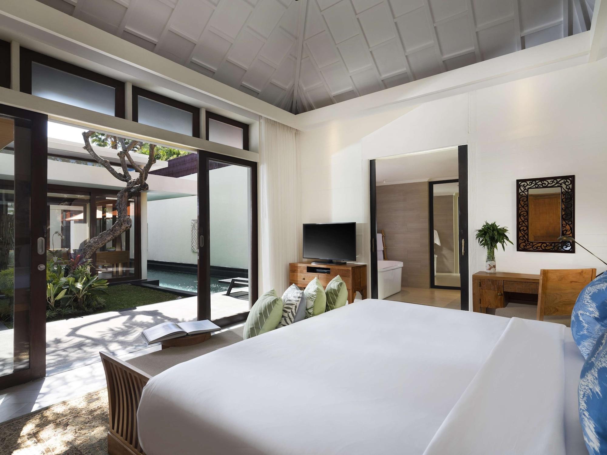 Avani Seminyak Bali Resort Екстер'єр фото